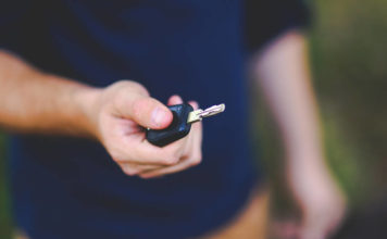 Czy warto wyposażyć auto w lokalizator GPS?