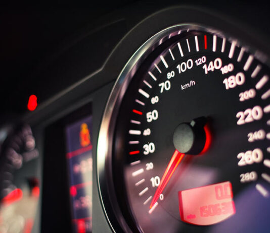 Sprawdzanie samochodu przed zakupem w Kielcach – kup pewne auto